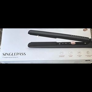Singlepass Hair Straightener T3